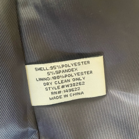 Walter Baker Navy Blue Blazer with Gold Buttons. Size XL. Worn Once. Like New. - Picture 8 of 10